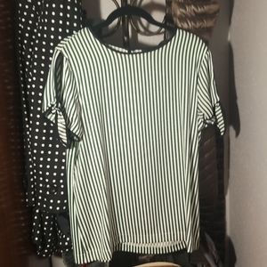 Ann Taylor Size Medium Short Sleeved Blouse White and Green Stripped with Black